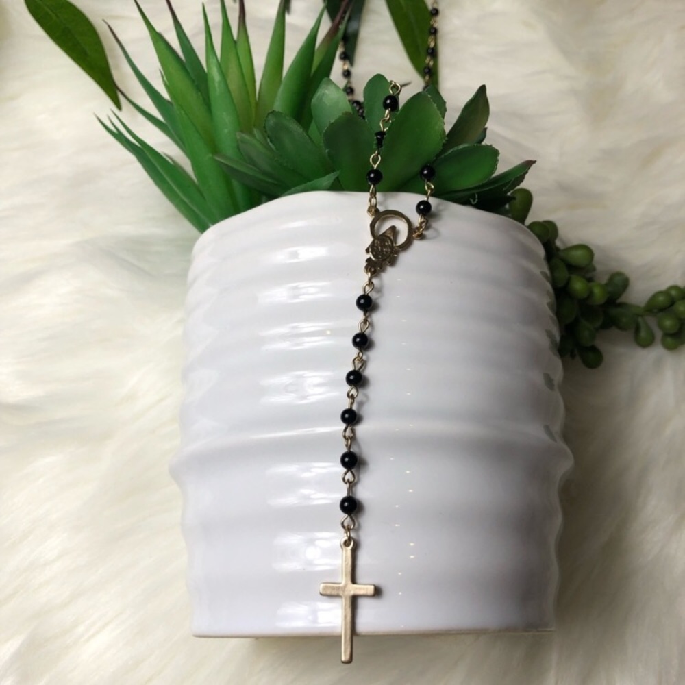 Brandy Melville Cross Necklace